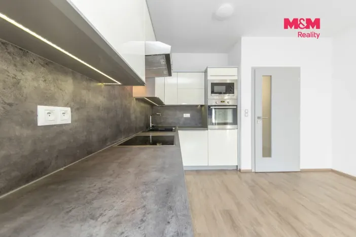Prodej bytu 2+kk, Moravany, Višňová, 51 m2