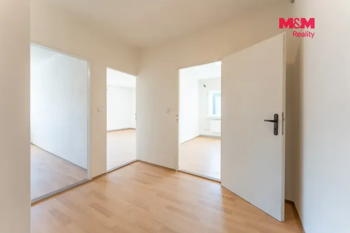 Prodej činžovního domu, Liběchov, nám. V. Levého, 1120 m2