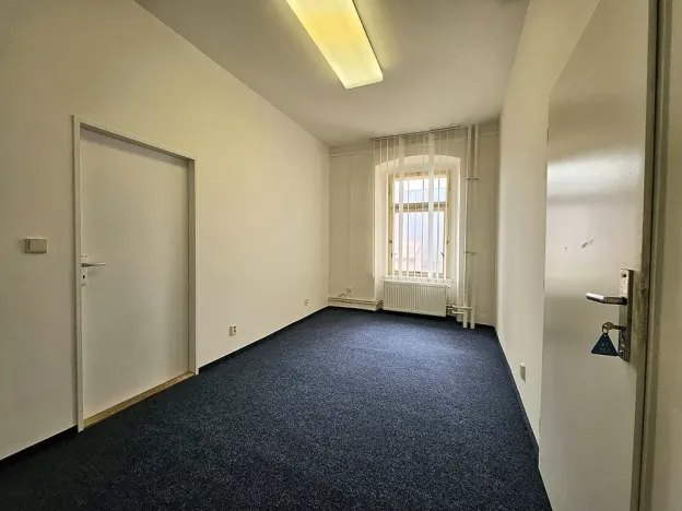 Pronájem kanceláře, Brno, Cejl, 30 m2