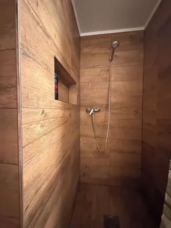 Prodej vícegeneračního domu, Dubí, Údolí, 450 m2