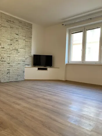 Pronájem bytu 2+1, Chomutov, Spořická, 58 m2