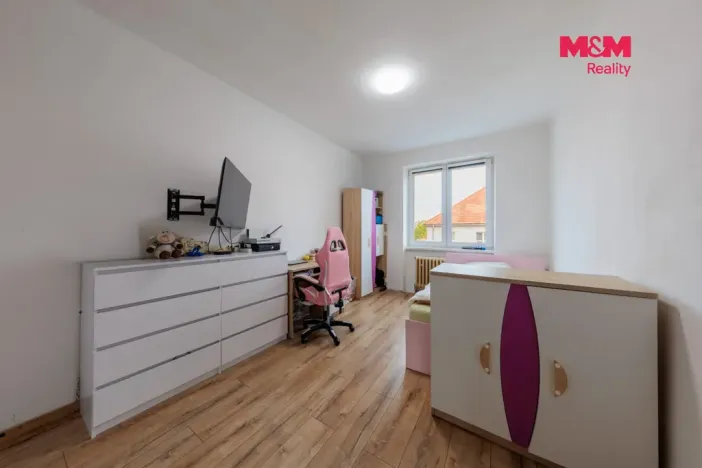 Prodej bytu 4+1, Sokolov, Heyrovského, 85 m2