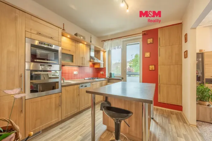 Prodej bytu 3+1, Slaný, Navrátilova, 69 m2