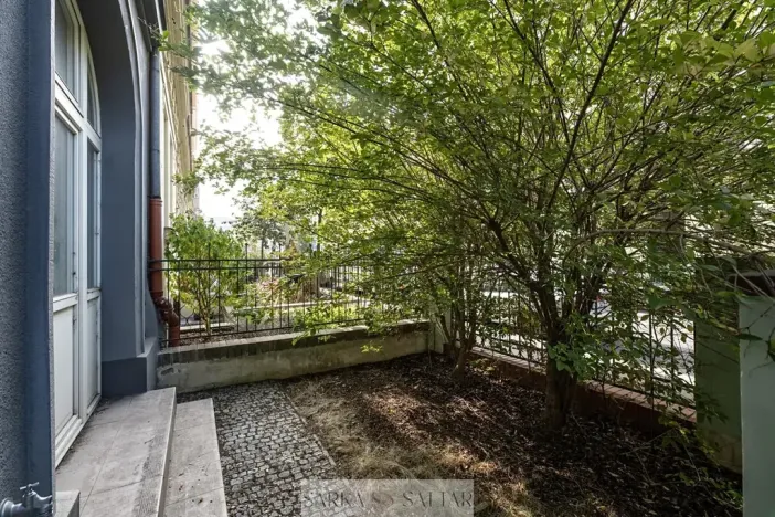Prodej bytu 2+kk, Praha - Bubeneč, Šmeralova, 41 m2