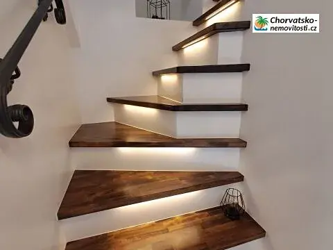 Prodej rodinného domu, Opatija, Chorvatsko, Ulica Jurja Dobrile, 67 m2