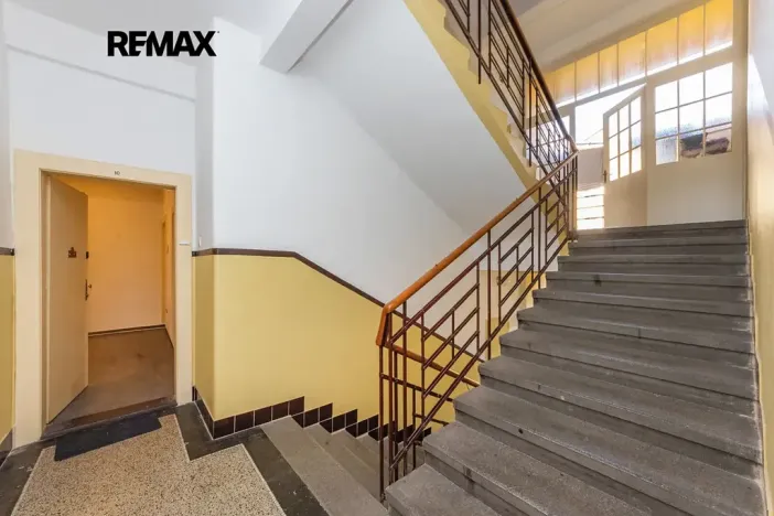 Pronájem bytu 2+1, Praha - Dejvice, Kafkova, 77 m2