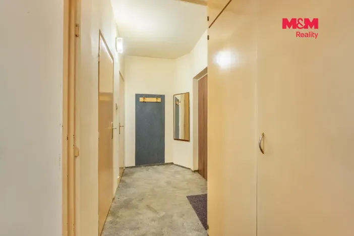Prodej bytu 1+1, Kladno - Kročehlavy, Finská, 35 m2
