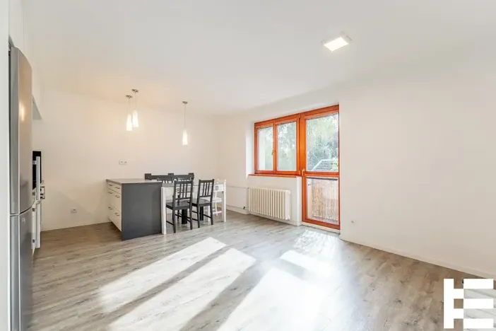 Prodej bytu 3+kk, Praha - Kbely, Martinická, 57 m2