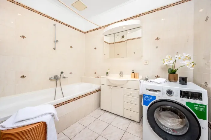 Prodej bytu 3+1, Praha - Vinohrady, Americká, 68 m2