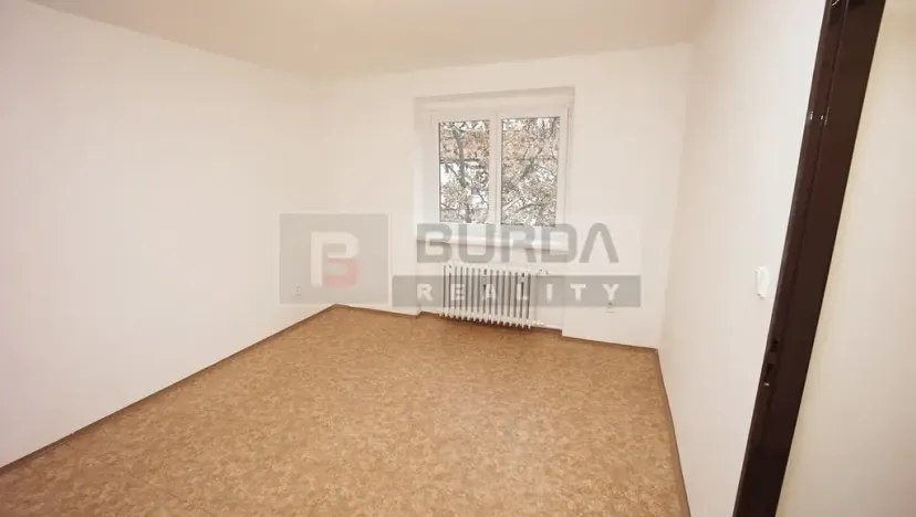 Pronájem bytu 1+1, Neratovice, 30 m2