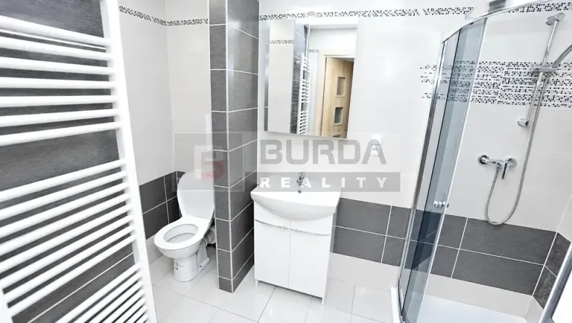 Pronájem bytu 2+1, Neratovice, 54 m2