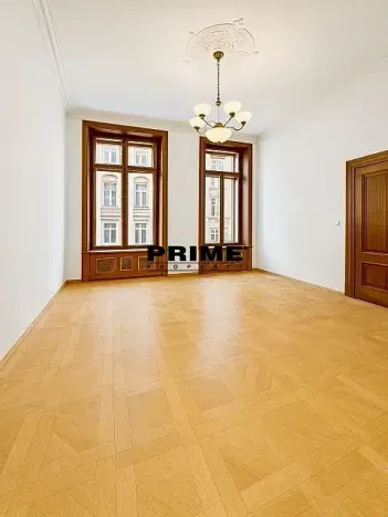 Pronájem kanceláře, Praha - Nové Město, Spálená, 89 m2