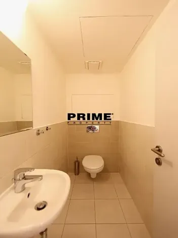 Pronájem kanceláře, Praha - Smíchov, Štefánikova, 82 m2
