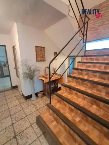 Prodej vícegeneračního domu, Dobromilice, 156 m2