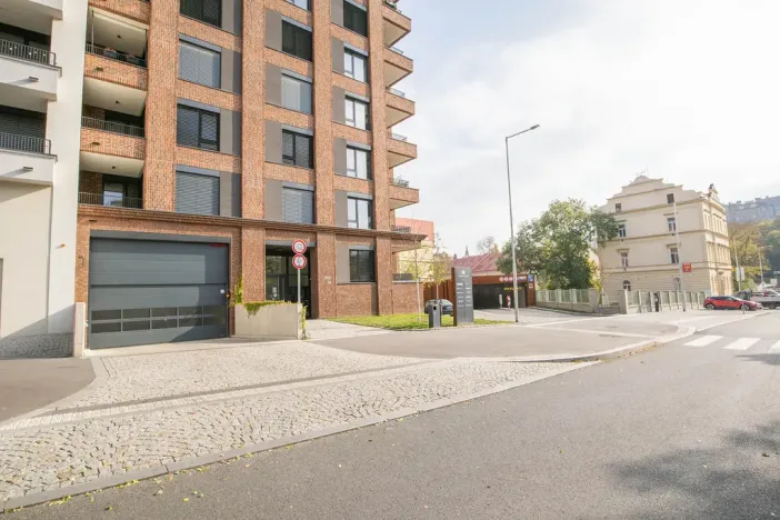 Pronájem bytu 2+kk, Praha - Nusle, Vrtbova, 57 m2