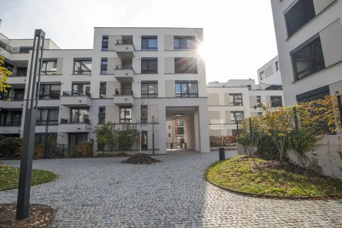 Pronájem bytu 2+kk, Praha - Nusle, Vrtbova, 57 m2