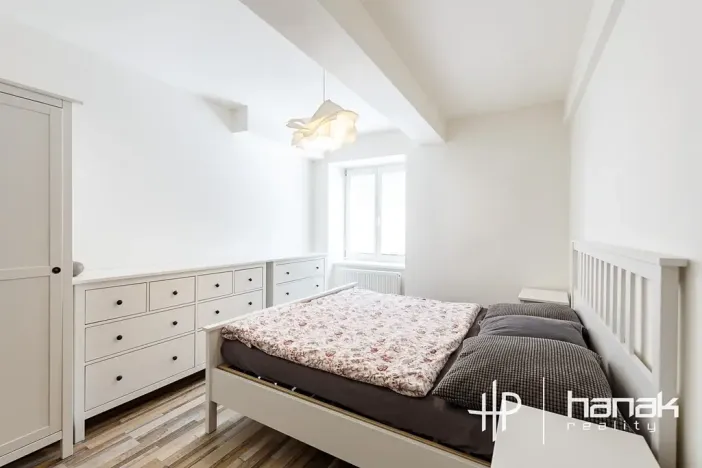 Pronájem bytu 2+kk, Olomouc, Kubíčkova, 55 m2
