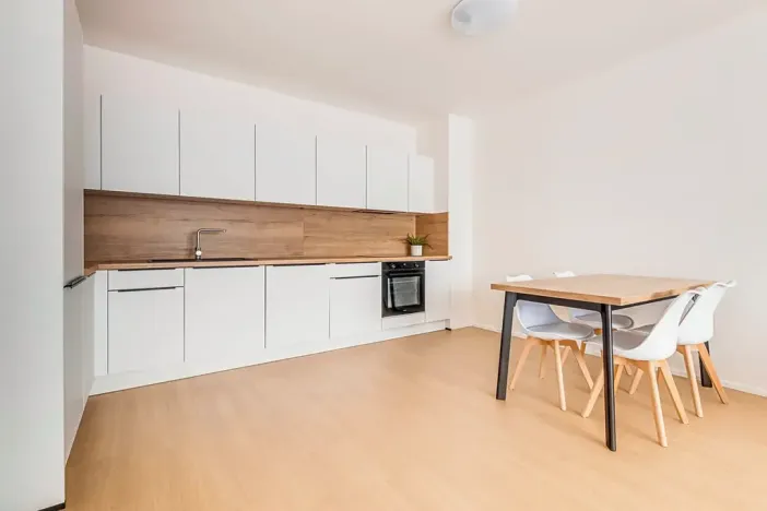 Pronájem bytu 4+kk, Praha - Vysočany, Hindlova, 105 m2