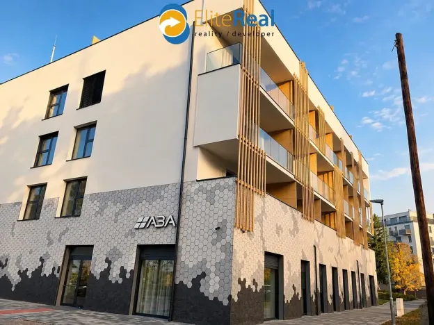 Pronájem bytu 2+kk, Olomouc, Varšavské nám., 40 m2