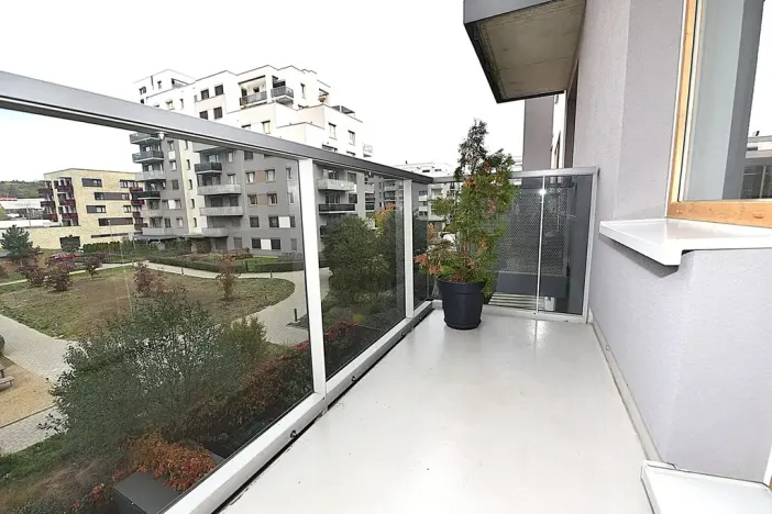 Prodej bytu 3+kk, Praha - Hloubětín, Waltariho, 91 m2