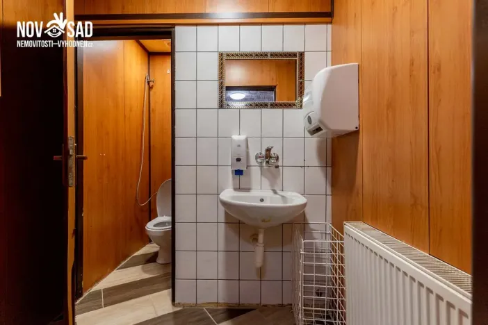 Pronájem obchodního prostoru, Hranice - Hranice I-Město, Bělotínská, 291 m2