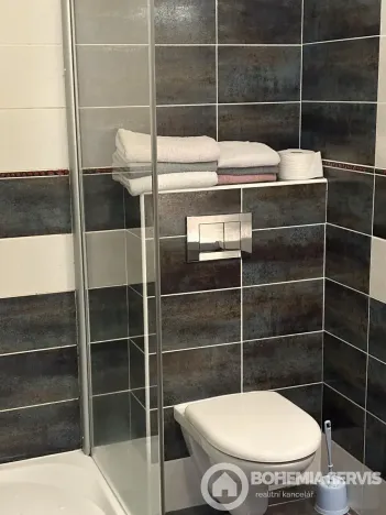 Prodej vícegeneračního domu, Hradec Králové, Všehrdova, 260 m2