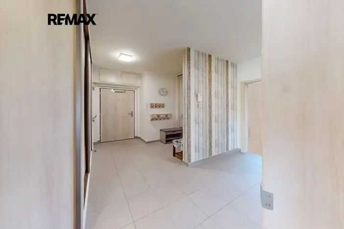 Prodej bytu 4+kk, Praha - Modřany, K Vystrkovu, 114 m2