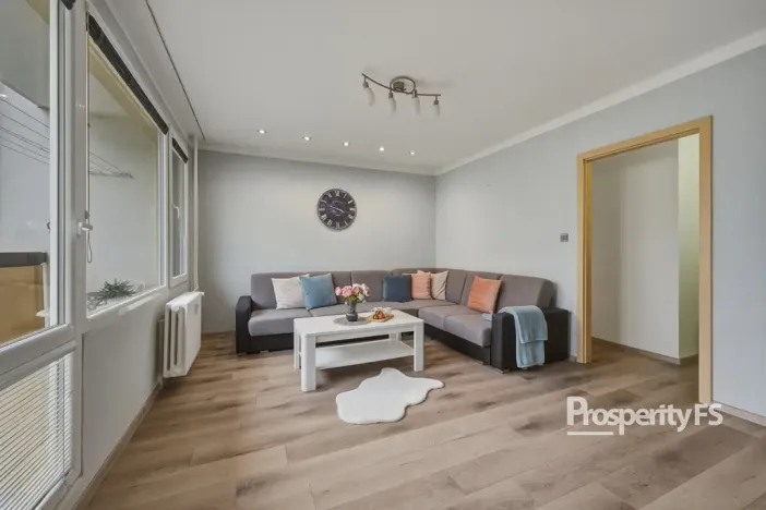 Prodej bytu 4+1, Ústí nad Labem - Všebořice, Spartakiádní, 84 m2