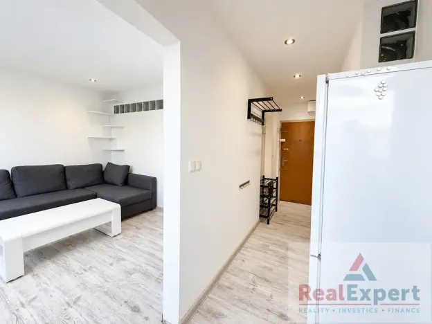 Prodej bytu 2+kk, Praha - Háje, Brechtova, 30 m2