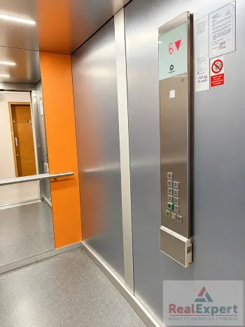 Prodej bytu 2+kk, Praha - Háje, Brechtova, 30 m2