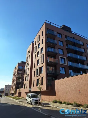 Pronájem bytu 1+kk, Praha - Karlín, Švarcova, 31 m2