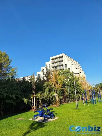 Pronájem bytu 1+kk, Praha - Karlín, Švarcova, 31 m2