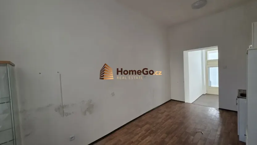 Pronájem obchodního prostoru, Praha - Vršovice, Žitomírská, 26 m2