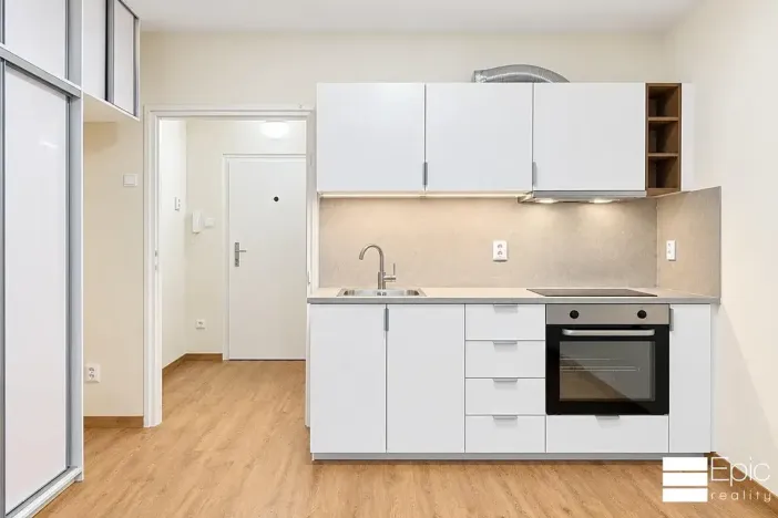 Pronájem bytu 1+kk, Neratovice, Masarykova, 23 m2