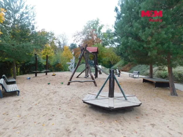 Pronájem bytu 1+kk, Praha - Horní Měcholupy, Nad přehradou, 54 m2