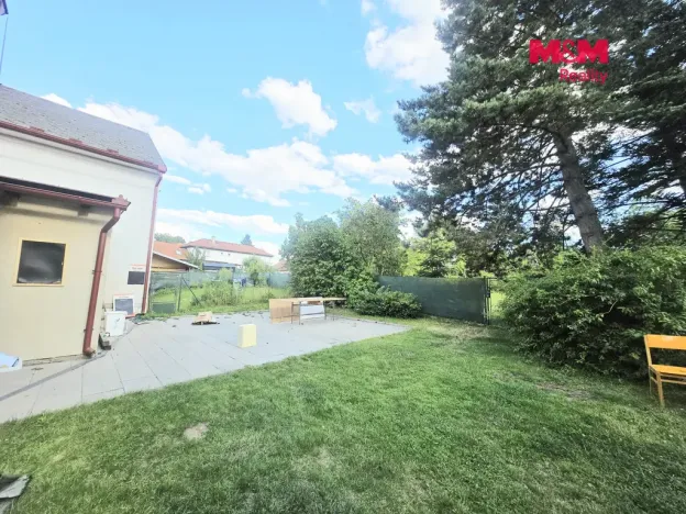 Pronájem restaurace, Senohraby, Hlavní, 230 m2