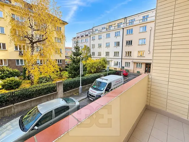 Pronájem bytu 2+kk, Praha - Nusle, Spolupráce, 47 m2