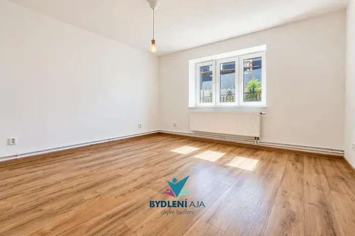Prodej bytu 2+1, Tisá, 60 m2