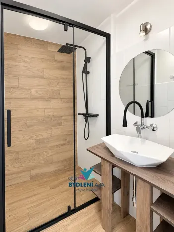 Pronájem bytu 2+kk, Teplice, V závětří, 41 m2