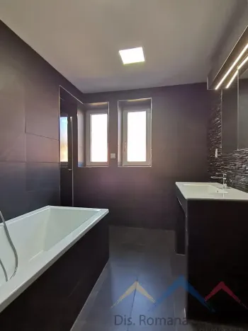 Prodej bytu 3+1, Břidličná, 1. máje, 68 m2
