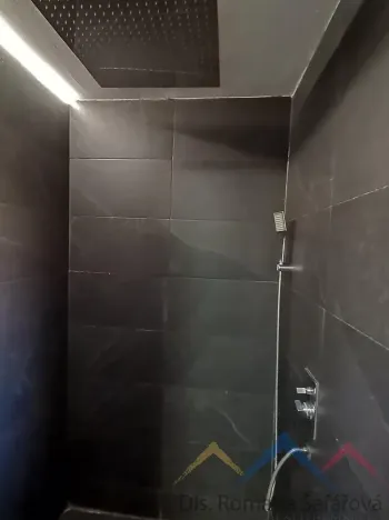 Prodej bytu 3+1, Břidličná, 1. máje, 68 m2