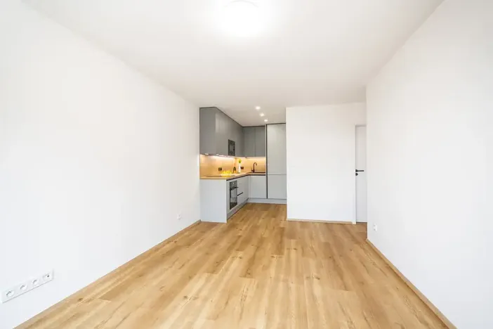 Prodej bytu 2+kk, Praha - Střížkov, Šluknovská, 40 m2