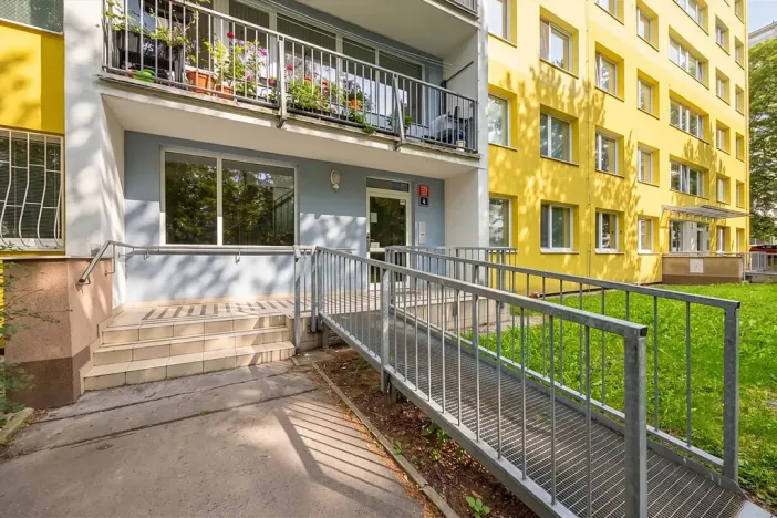 Prodej bytu 2+kk, Praha - Střížkov, Šluknovská, 40 m2