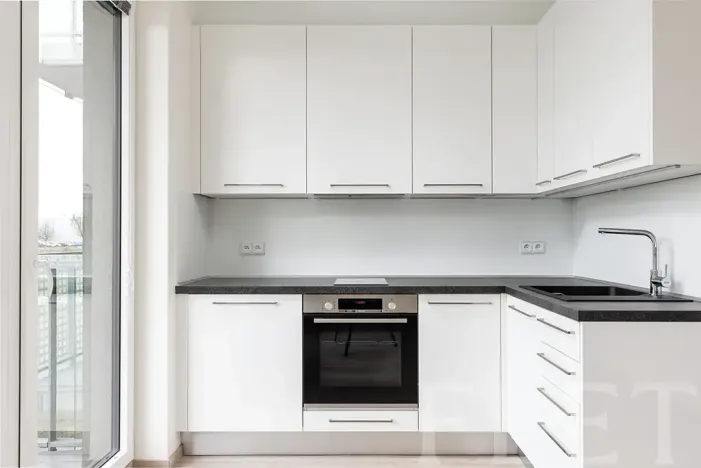 Pronájem bytu 1+kk, Praha - Třebonice, Thomasova, 33 m2