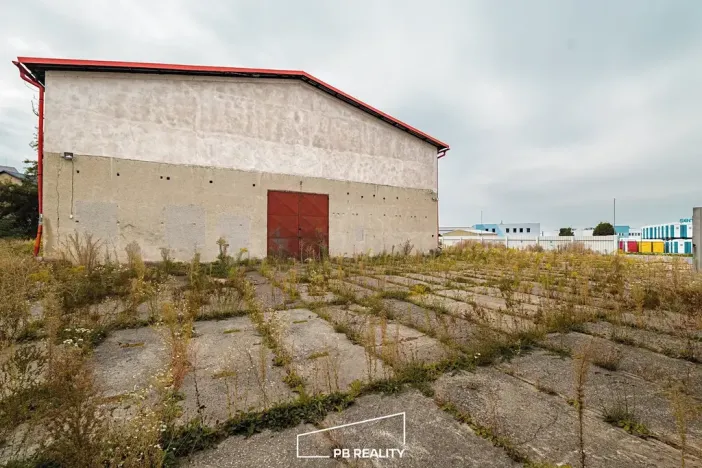 Prodej výrobních prostor, Olomouc, 755 m2