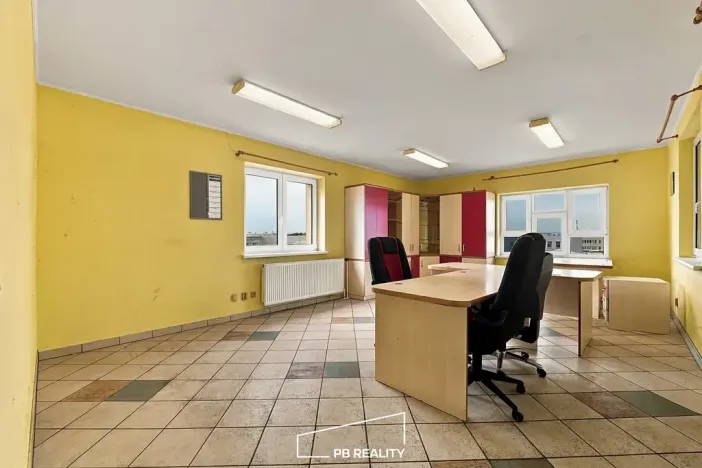 Prodej výrobních prostor, Olomouc, 755 m2