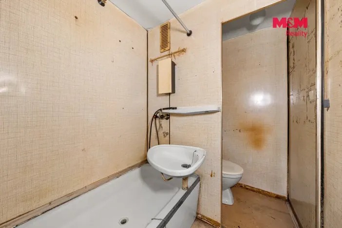 Prodej bytu 1+kk, Teplice - Trnovany, U Vlastního krbu, 19 m2