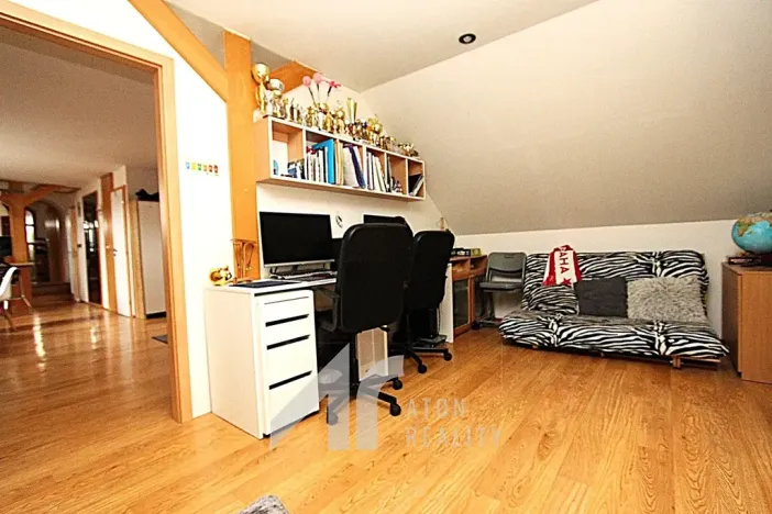 Prodej výrobních prostor, Zaječí, Dlážděná, 100 m2