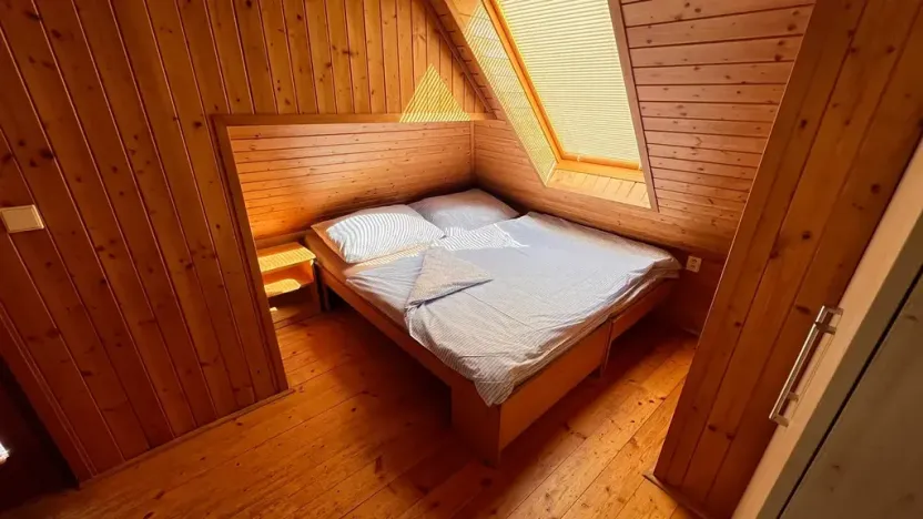 Prodej chaty, Oslnovice, 182 m2