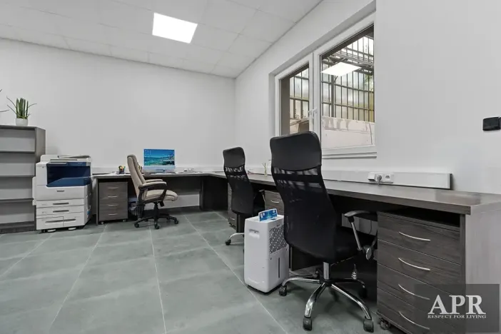 Pronájem skladu, Veselí nad Moravou, 2000 m2